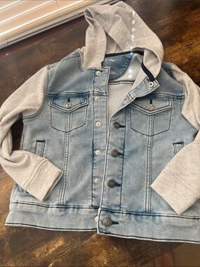 art class Light Blue Denim Jacket with Gray Hooded Sleeves